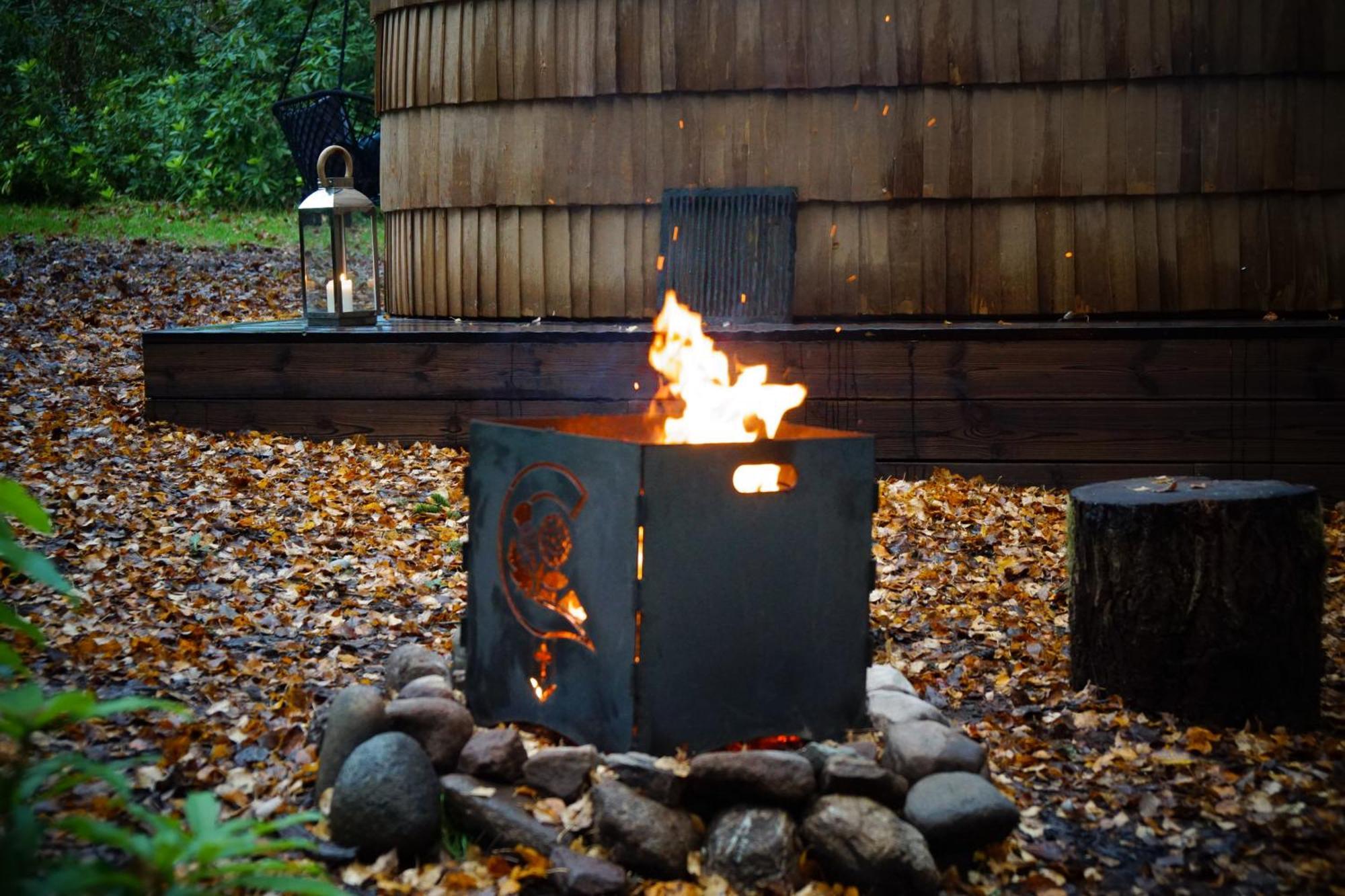 Luxury Woodland Lodge Retreat At Culdees Castle Crieff Exterior foto